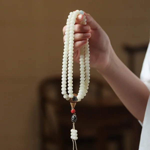 Boxwood Carved Heart Sutra Guru Bead 108 Mala Beads White Jade Bodhi Beads Bracelet - Image 2